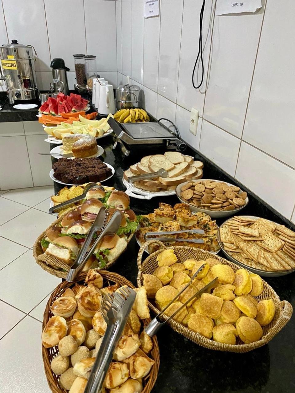 Euro Plaza Hotel - Próximo ao Aeroporto de Goiânia, Santa Genoveva Extérieur photo